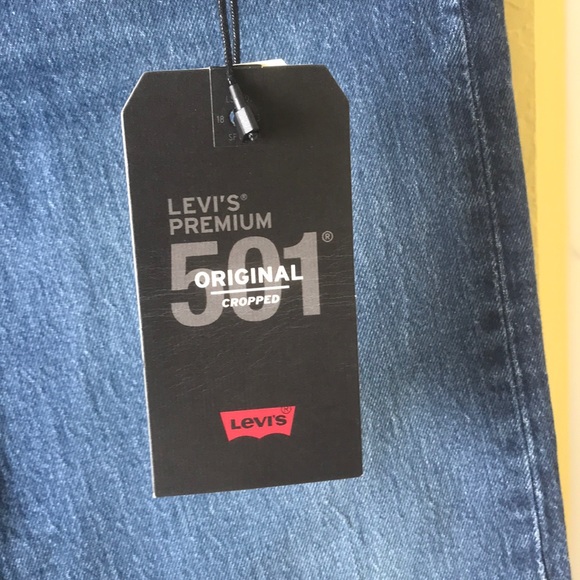 Jeans - Picture 2 of 6